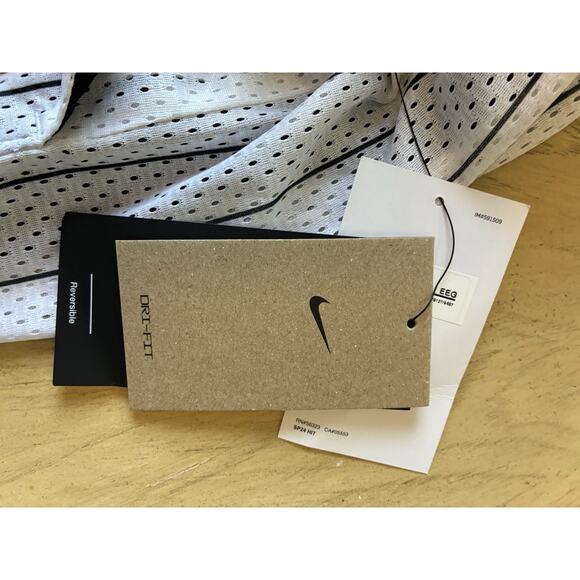 NEW NIKE Dri-Fit Reversible Striped Shorts Men’s XXL Gym Mid Thigh Standard 2XL - Picture 5 of 16